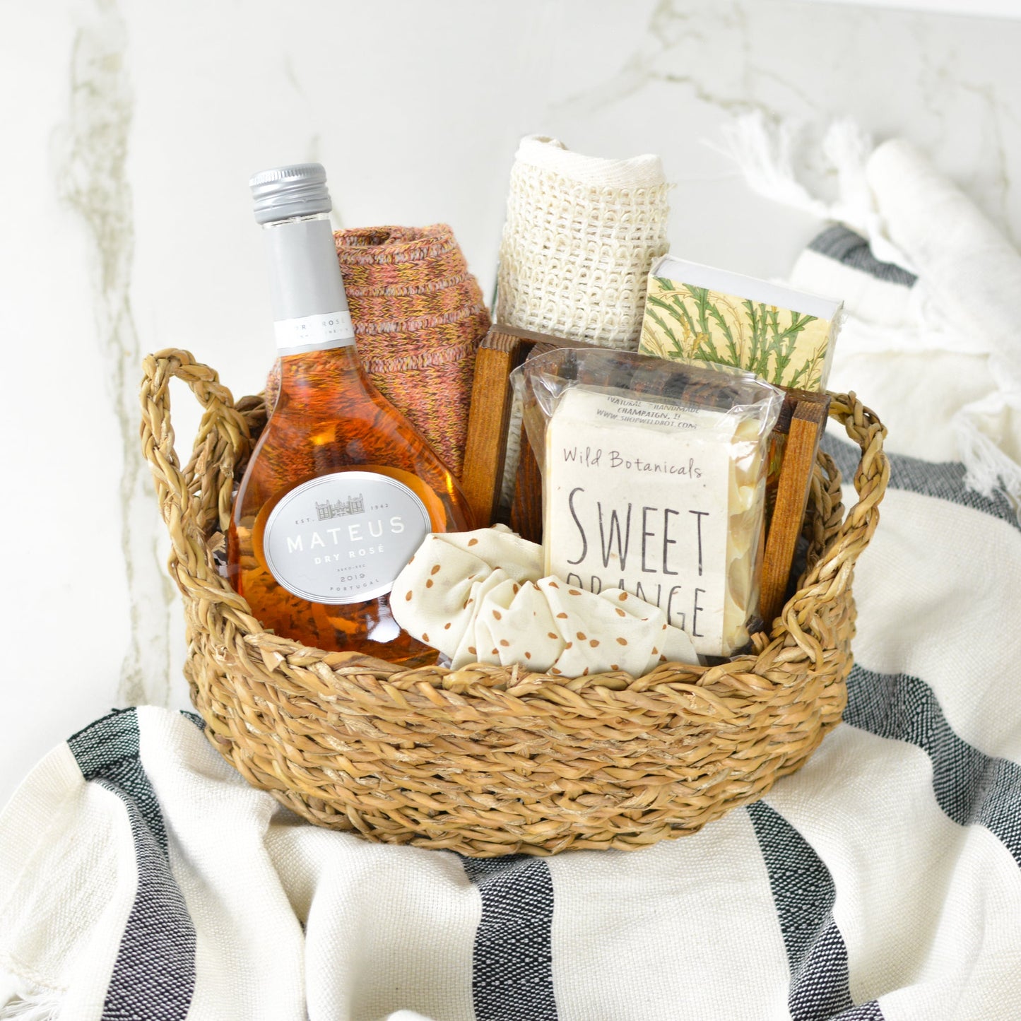 Rosé & Relaxation Wine Gift Set